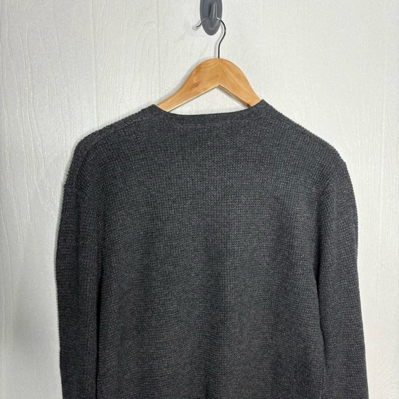 NWT Candy & Caviar micro waffle Henley long sleeve charcoal grey size large - Picture 9 of 10